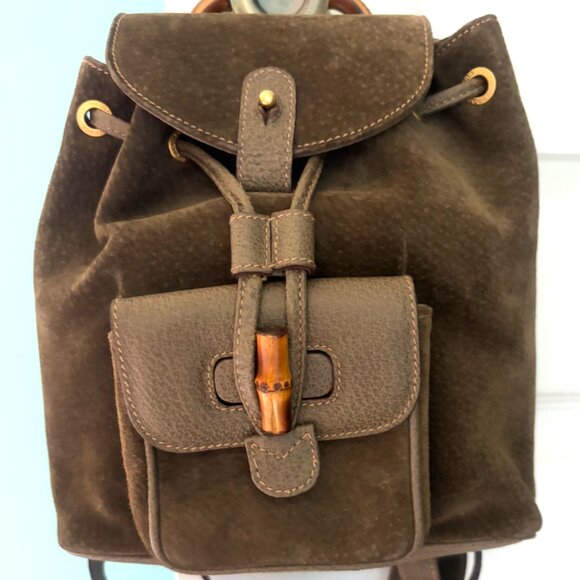 Gucci NWOT in olive Suede with authentic Bamboo Handgrips and Latch COA - Picture 2 of 13
